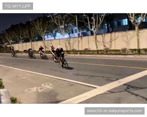 自行车俱乐部开展女性夜骑安全专场,自行车骑行俱乐部 自行车俱乐部开展女性夜骑安全专场,自行车骑行俱乐部