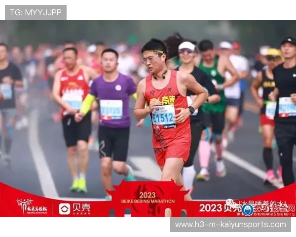 国际马拉松公开赛中国选手在冲刺阶段体现坚韧意志 国际马拉松公开赛中国选手在冲刺阶段体现坚韧意志